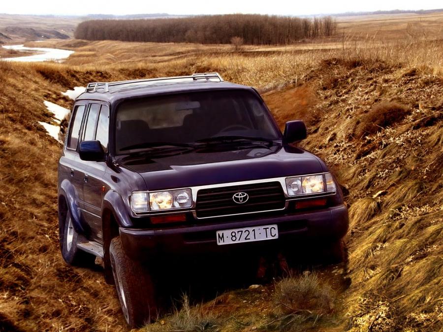 Toyota Land Cruiser 80 VX 1995 года  (фото 14 из 21)
